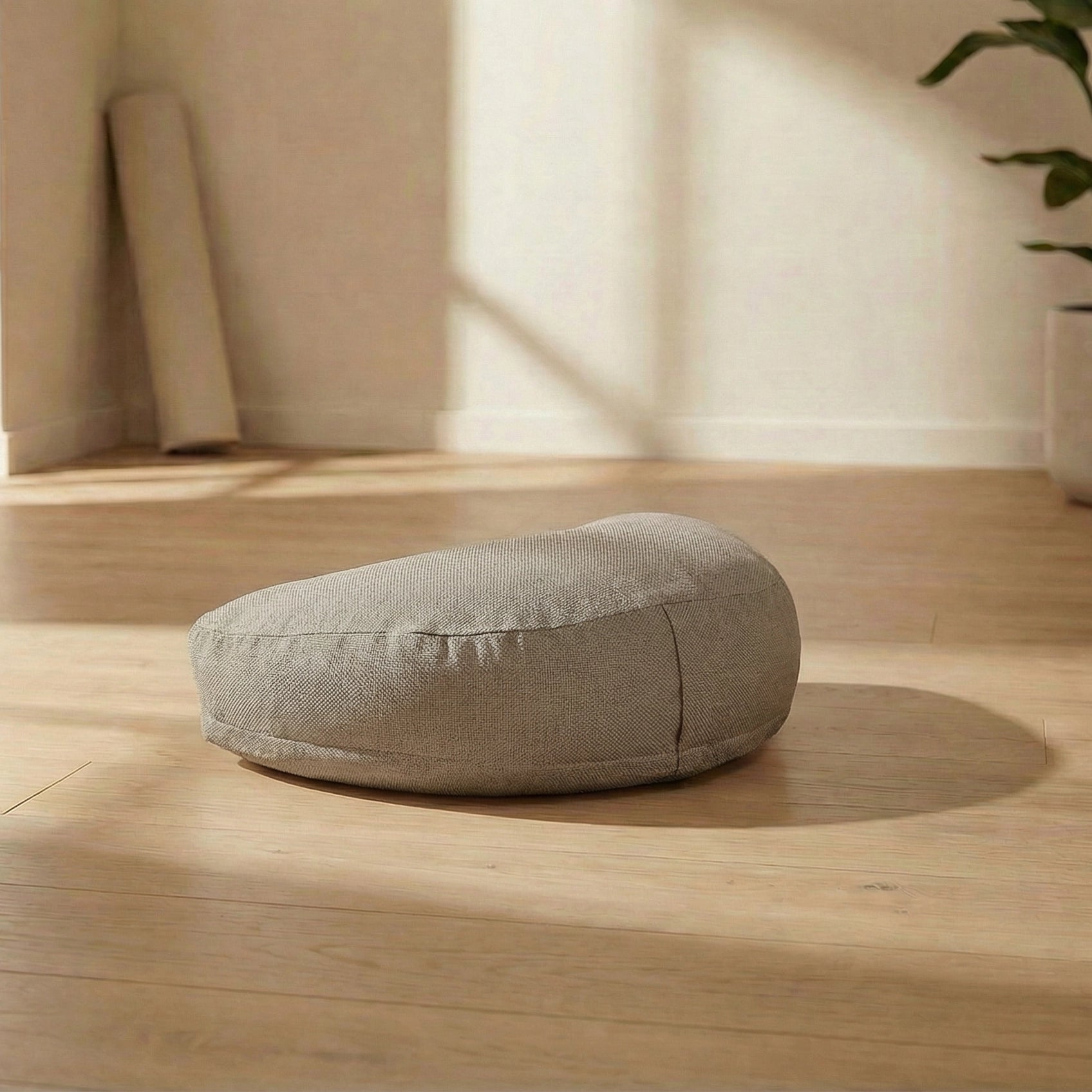 Halbmondkissen mit Griff